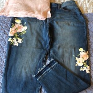 Size 15/16 Maurice’s brand high waist crop jeans